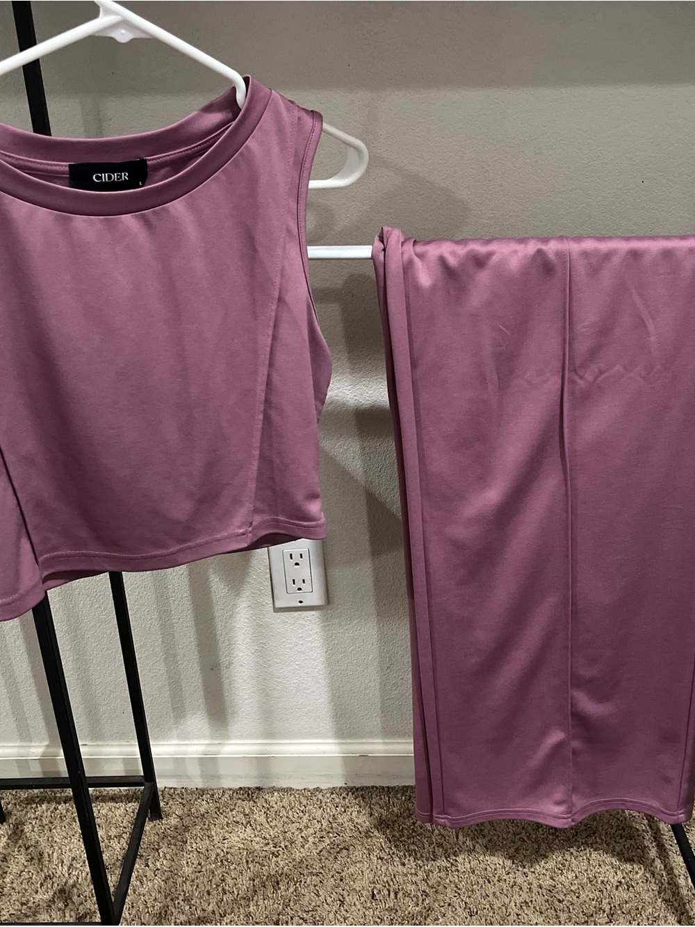 Cider Dusty Mauve Active Crop Tank & wide leg pant Set
